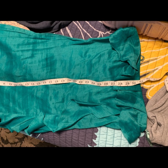 Party dress 👗 - Picture 7 of 7